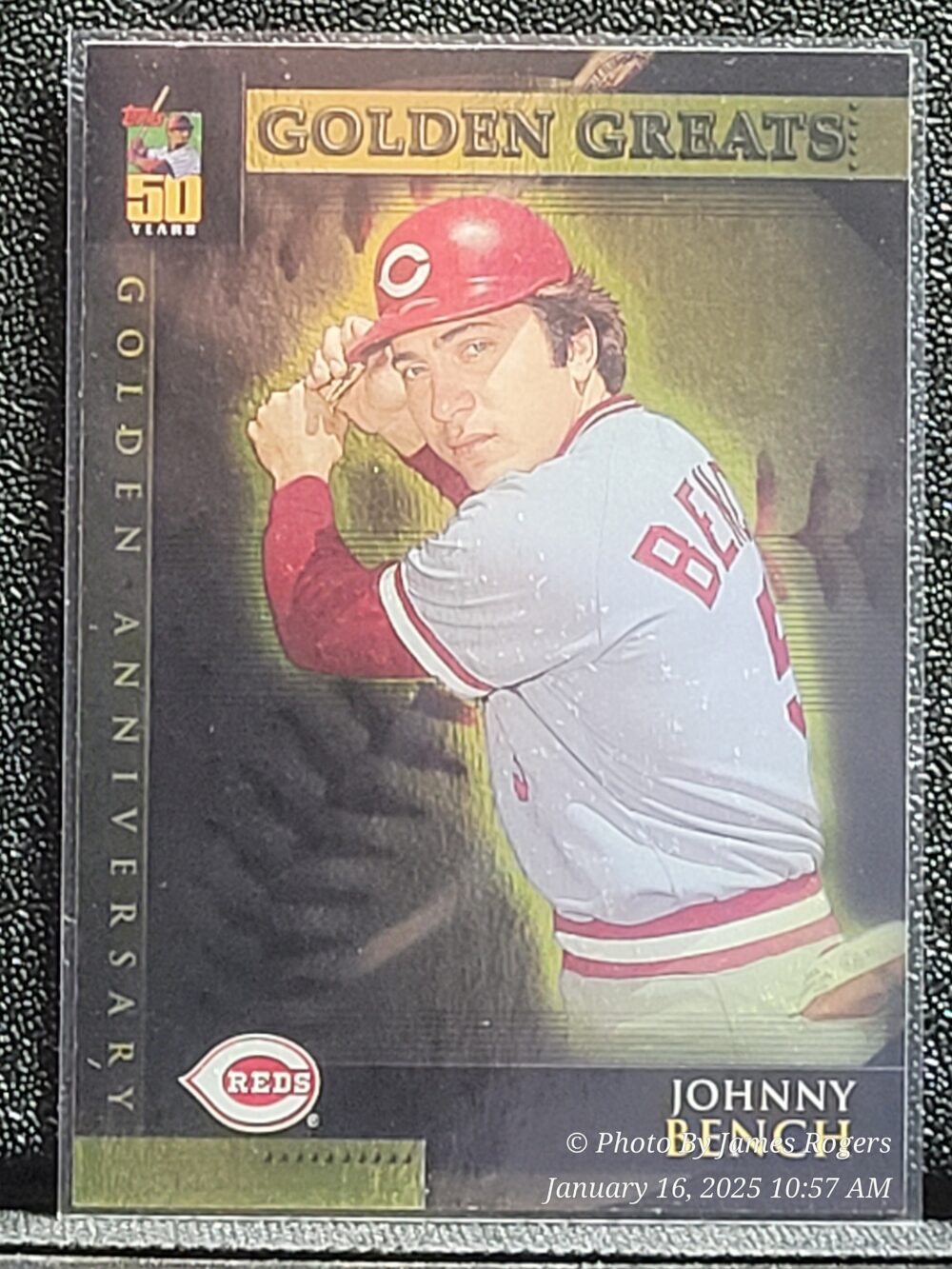 JOHNNY BENCH  GOLDEN GREATS  2000 TOPPS BASEBALL CARD GOLDEN ANNIVERSARY